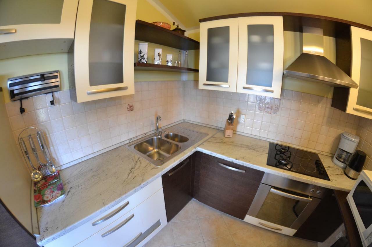 Apartman Jadranka Palit Экстерьер фото